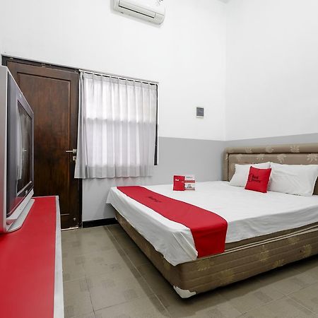 Reddoorz @ Prambanan Timur Raya Semarang Exterior foto